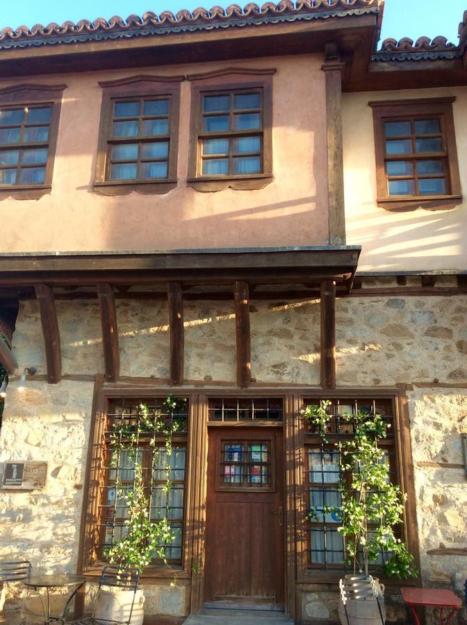 Oikia Alexandrou Traditional Inn Arnaia Exterior photo